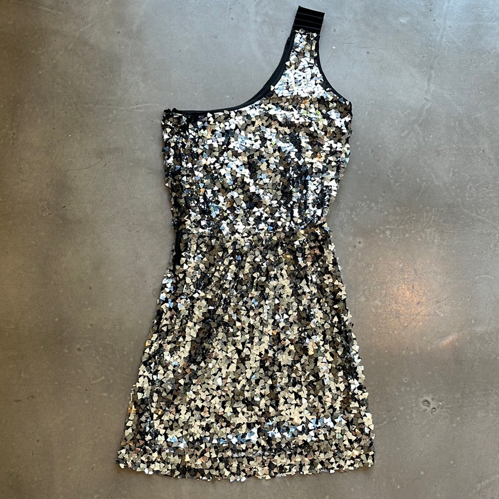 LlPSY Silver Sequin Mini Dress UK Size 6 US Size 0-2